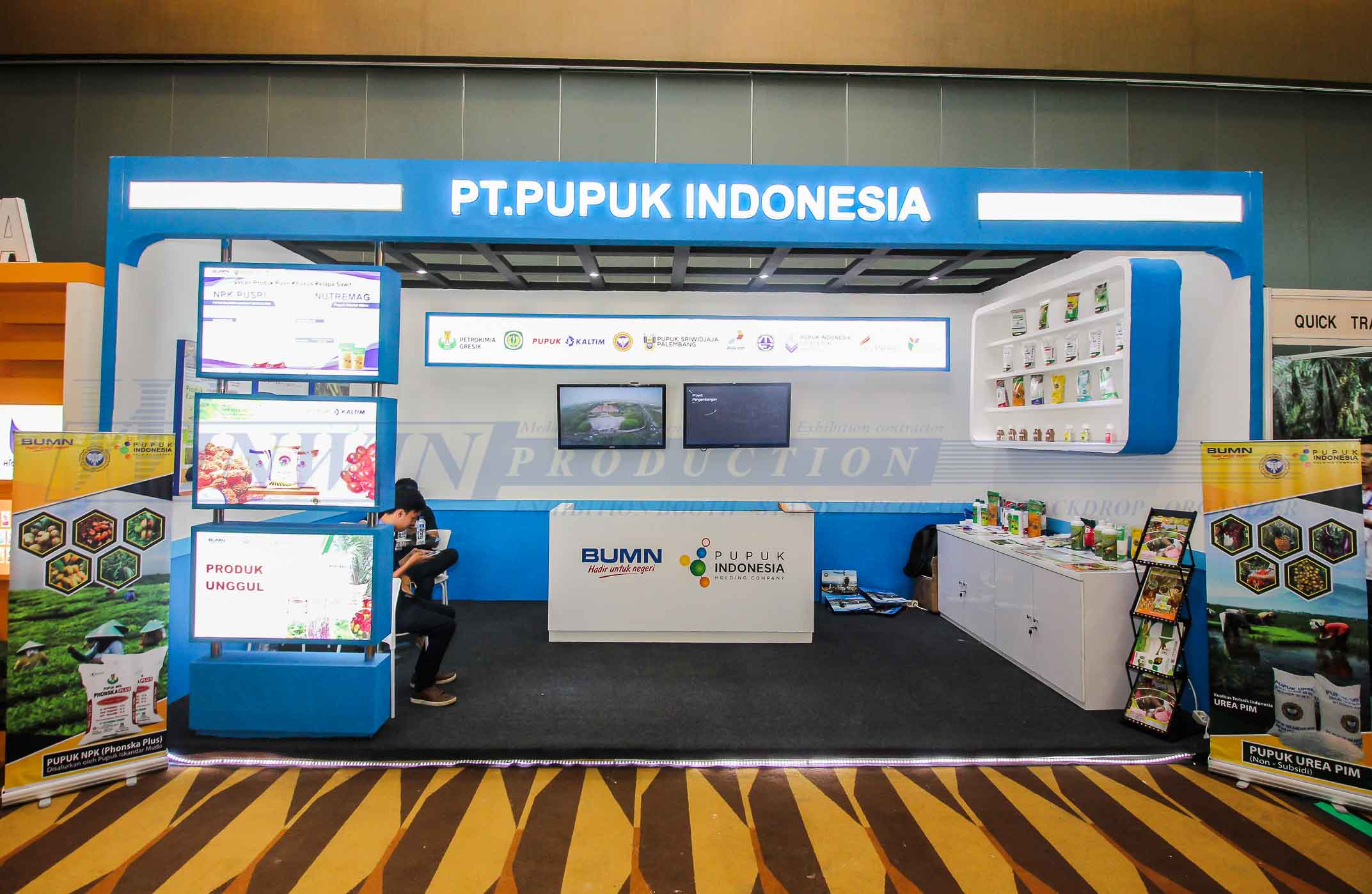 jasa special booth design di medan